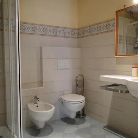La Guardia Panzió 3*